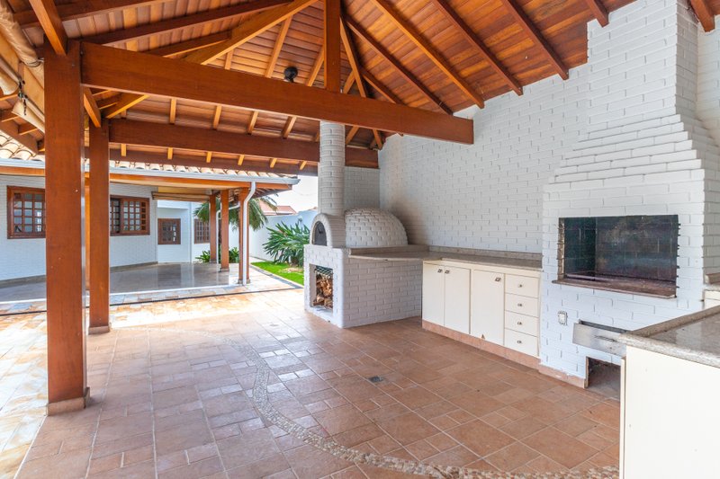  Casa à venda no Condomínio Vila Verde, Campinas Avenida Carlos Grimaldi Campinas - 