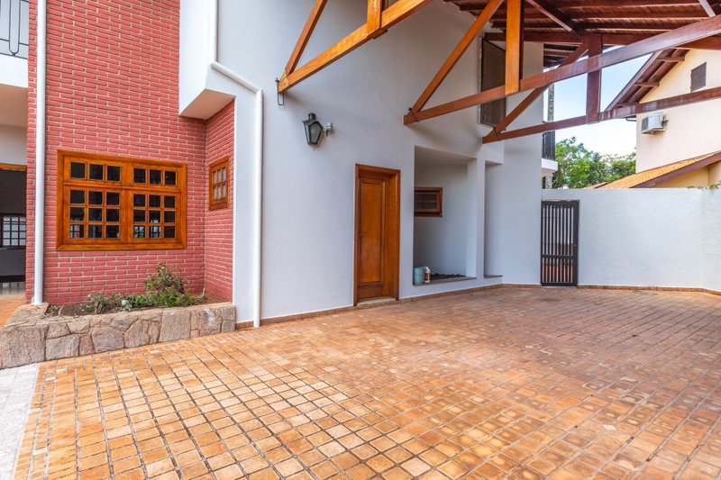  Casa à venda no Condomínio Vila Verde, Campinas Avenida Carlos Grimaldi Campinas - 