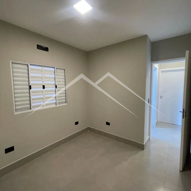 Casa aconchegante e espaçosa, Jardim dos Ypês, Salto-SP  Salto - 