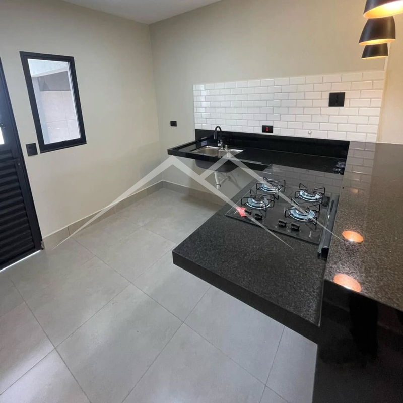 Casa aconchegante e espaçosa, Jardim dos Ypês, Salto-SP  Salto - 