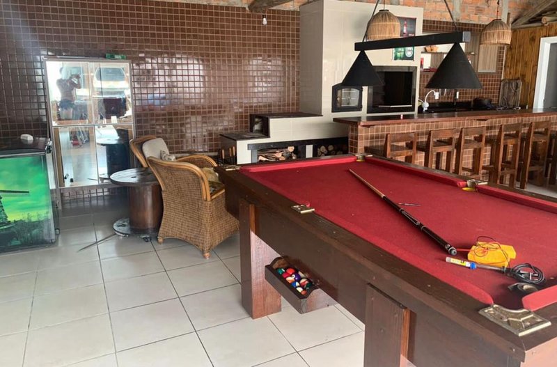 Casa com 2 quartos, demais peças, com Piscina, na Praia do Barco em Capão Canoa Rua Porto Alegre Capão da Canoa - 