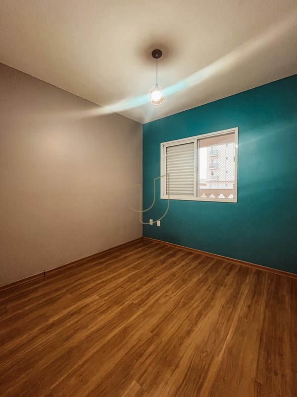Apartamento com 4 Dormitórios no Edifício Mediterrâneo Rua Professor Roberval Froes São José dos Campos - 