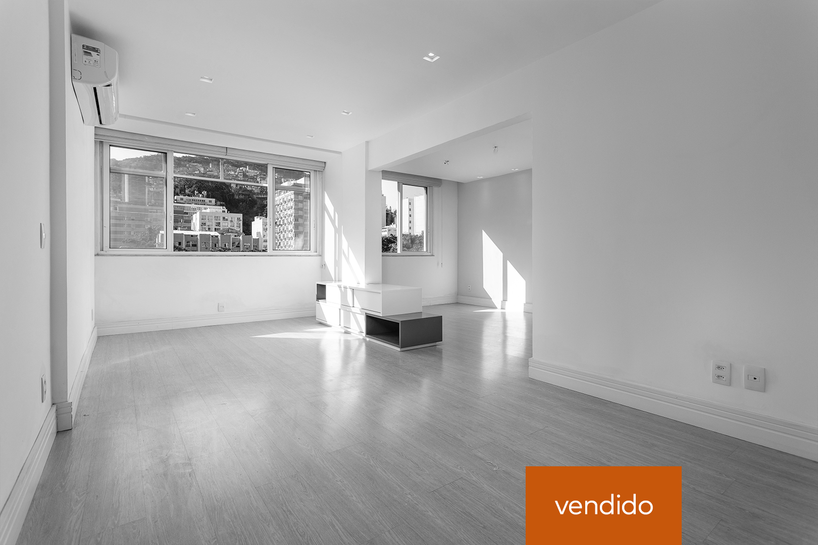 Dois quartos com mais amplitude e conforto em Ipanema! Rua Prudente de Morais Rio de Janeiro - 