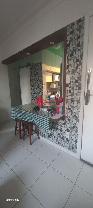 Apartamento 2/4 em Brotas – 1º Andar Rua Jardim Santo Antônio Salvador - 