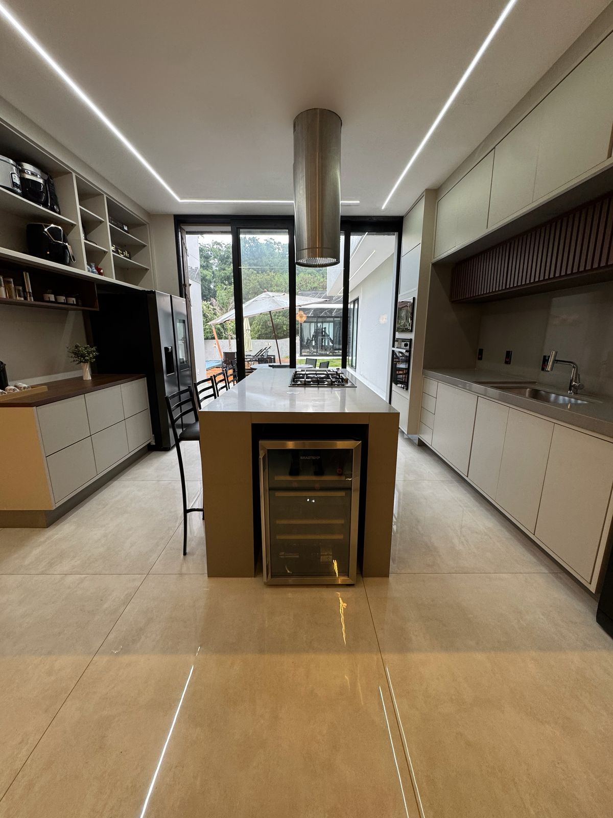 Casa com 4 dormit&oacute;rios &agrave; venda,550m&sup2; - Condom&iacute;nio Ibirapuera - Sorocaba - SP Rua Laura Maiello Kook Sorocaba - 