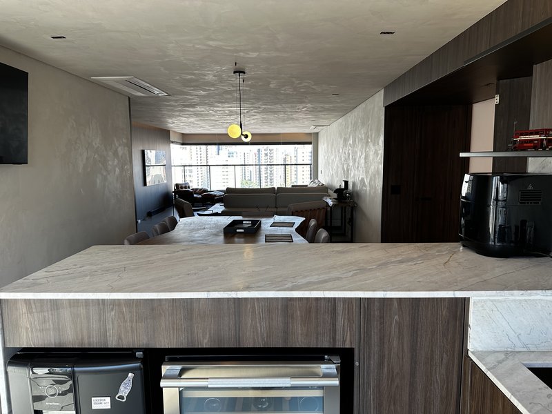 Apartamento 3 dormitórios, 1 suíte na Vila Mariana - São Paulo - 