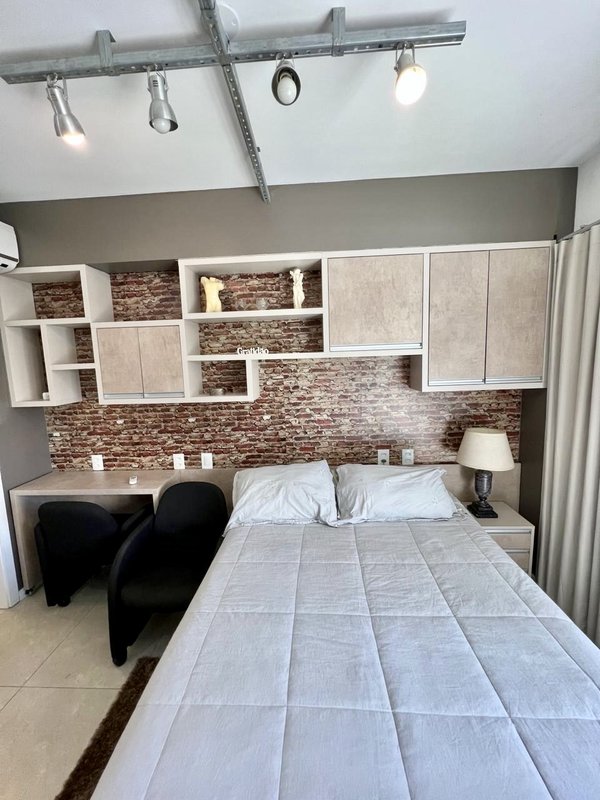 R$ 690.000 - TREND 24 - 39M2 - LOFT MOBILIADO - VAGA COBERTA Rua Vinte e Quatro de Outubro Porto Alegre - 