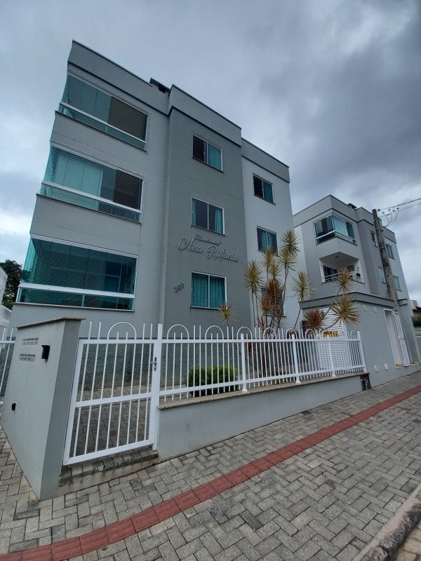 Apartamento térreo Mobiliado - Timbó - 