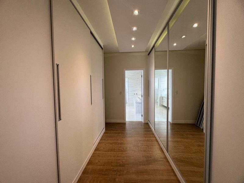 Sobrado à venda no Residencial Parque das Sapucaias – Campinas Rua Giuseppe Máximo Scolfaro Campinas - 