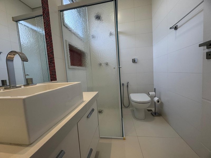 Sobrado à venda no Residencial Parque das Sapucaias – Campinas Rua Giuseppe Máximo Scolfaro Campinas - 