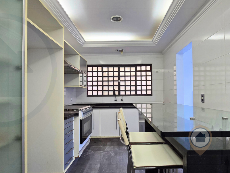SOBRADO À VENDA COM 280M² | 3 DORMS (1 SUÍTE C/ HIDRO) | 2 VAGAS | JD PARAVENTI/GUARULHOS - Guarulhos - 