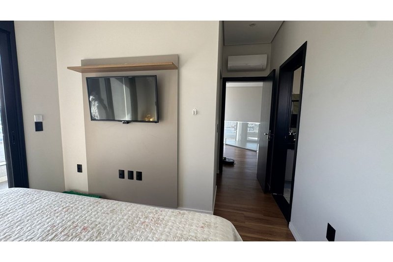 Casa à Venda Condomínio Pampulha, 268 m² - 03 suites - Sorocaba - SP - R$ 1.690.000 Rua Plínio de Almeida Sorocaba - 