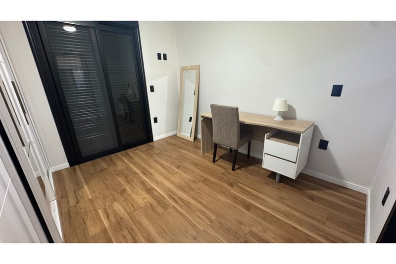 Casa à Venda Condomínio Pampulha, 268 m² - 03 suites - Sorocaba - SP - R$ 1.690.000 Rua Plínio de Almeida Sorocaba - 