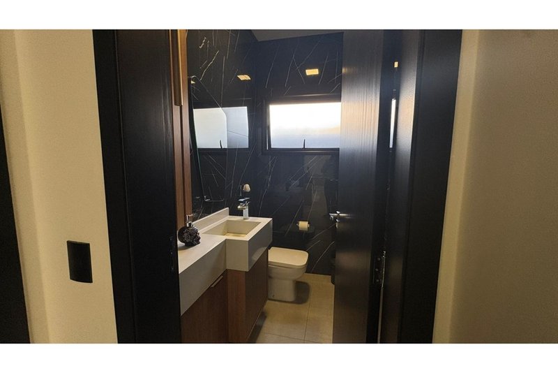 Casa à Venda Condomínio Pampulha, 268 m² - 03 suites - Sorocaba - SP - R$ 1.690.000 Rua Plínio de Almeida Sorocaba - 