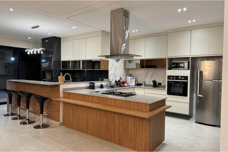 Casa à Venda Condomínio Pampulha, 268 m² - 03 suites - Sorocaba - SP - R$ 1.690.000 Rua Plínio de Almeida Sorocaba - 
