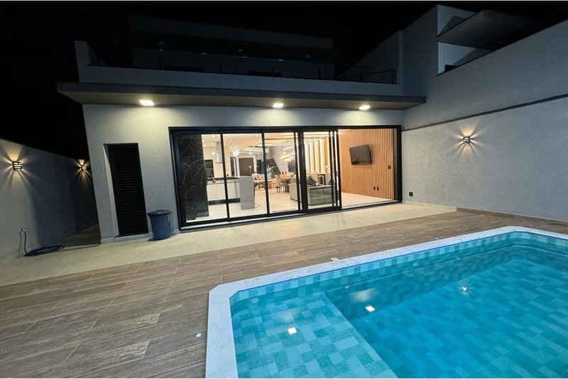 Casa à Venda Condomínio Pampulha, 268 m² - 03 suites - Sorocaba - SP - R$ 1.690.000 Rua Plínio de Almeida Sorocaba - 