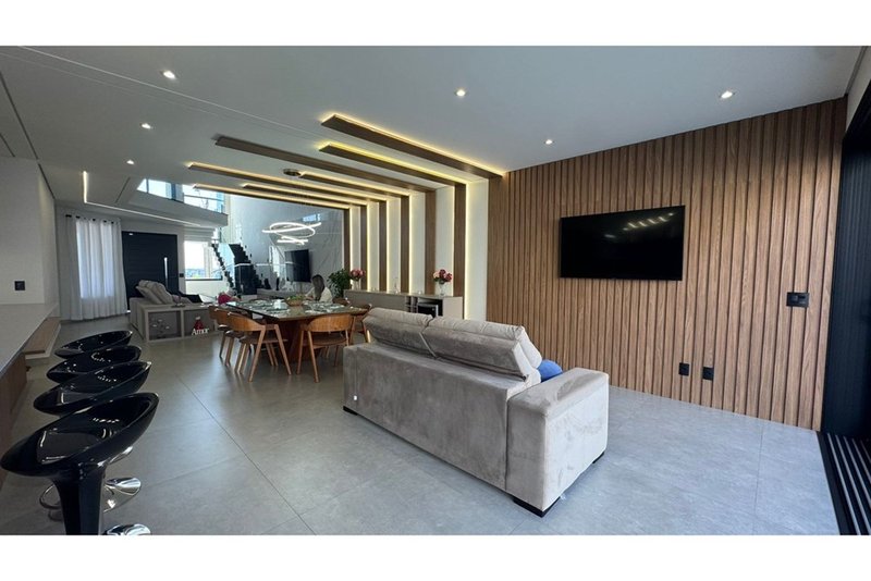 Casa à Venda Condomínio Pampulha, 268 m² - 03 suites - Sorocaba - SP - R$ 1.690.000 Rua Plínio de Almeida Sorocaba - 