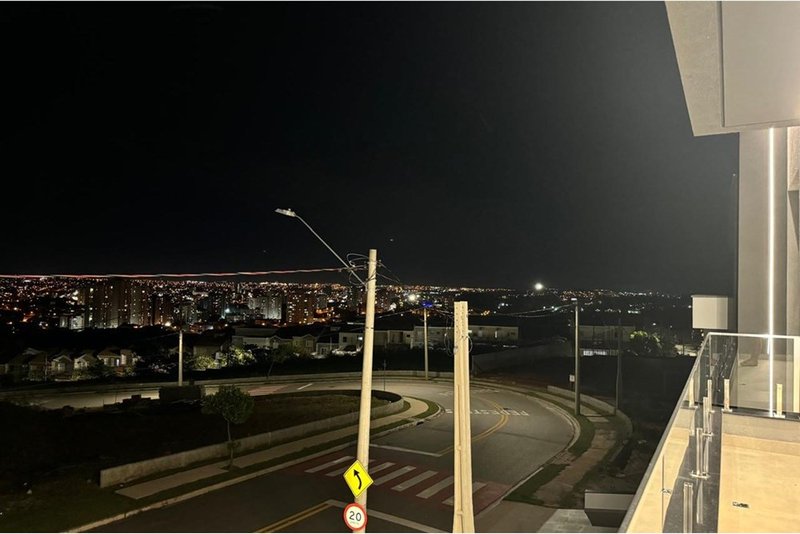 Casa à Venda Condomínio Pampulha, 268 m² - 03 suites - Sorocaba - SP - R$ 1.690.000 Rua Plínio de Almeida Sorocaba - 