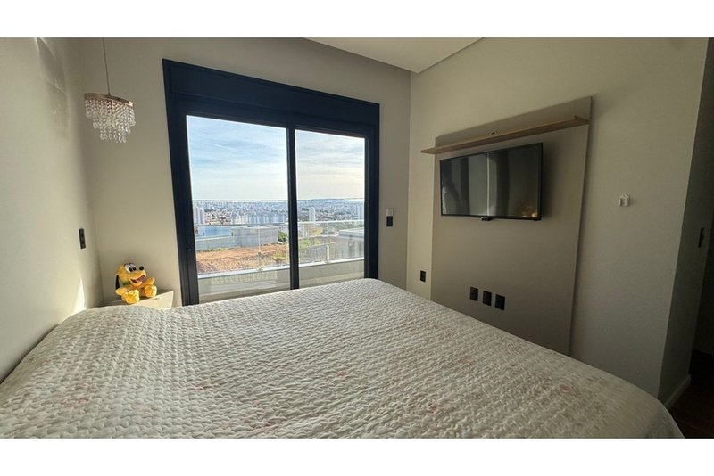 Casa à Venda Condomínio Pampulha, 268 m² - 03 suites - Sorocaba - SP - R$ 1.690.000 Rua Plínio de Almeida Sorocaba - 