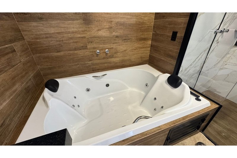 Casa à Venda Condomínio Pampulha, 268 m² - 03 suites - Sorocaba - SP - R$ 1.690.000 Rua Plínio de Almeida Sorocaba - 