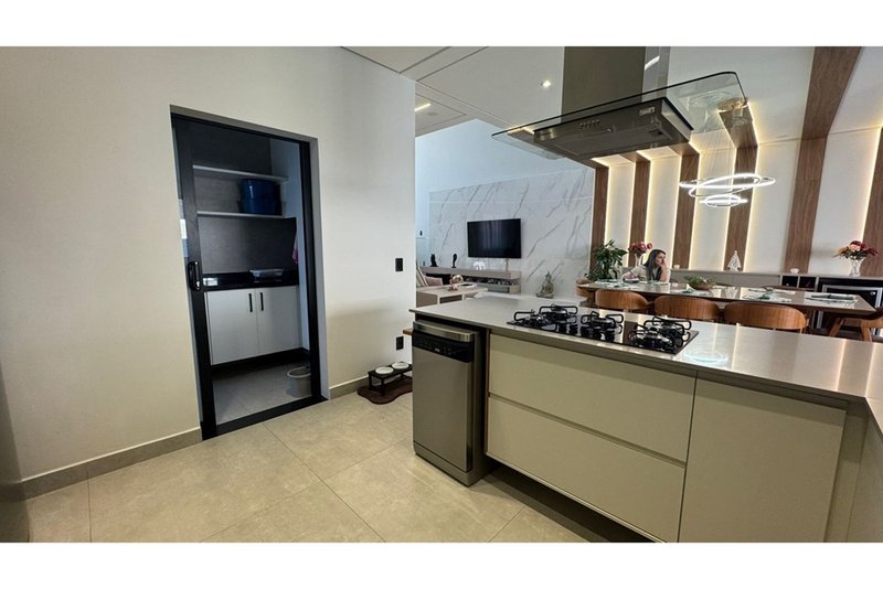 Casa à Venda Condomínio Pampulha, 268 m² - 03 suites - Sorocaba - SP - R$ 1.690.000 Rua Plínio de Almeida Sorocaba - 