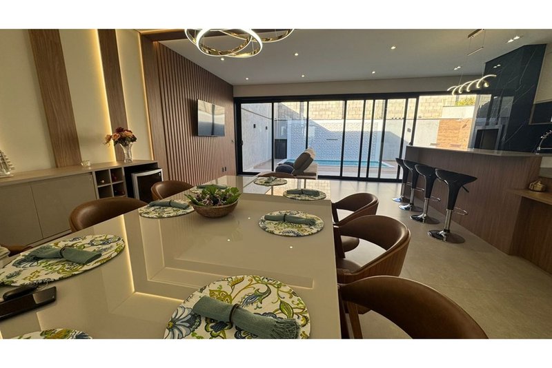 Casa à Venda Condomínio Pampulha, 268 m² - 03 suites - Sorocaba - SP - R$ 1.690.000 Rua Plínio de Almeida Sorocaba - 