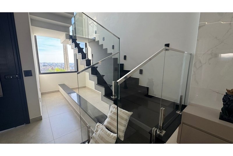 Casa à Venda Condomínio Pampulha, 268 m² - 03 suites - Sorocaba - SP - R$ 1.690.000 Rua Plínio de Almeida Sorocaba - 