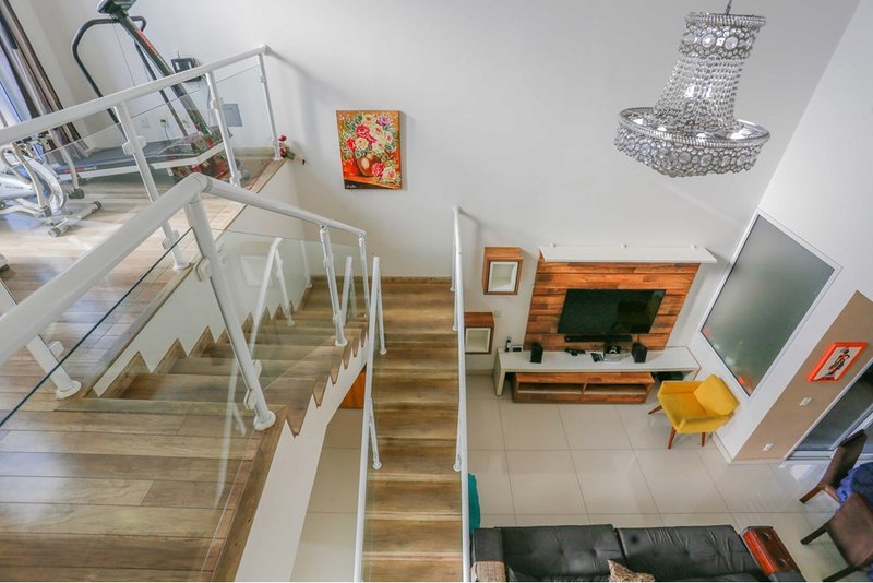 Casa à venda - 236m - R$ 1.200.000 - 3 Suites - Condomínio Portal da Primavera Sorocaba/SP Rua Vidal de Araújo Sorocaba - 