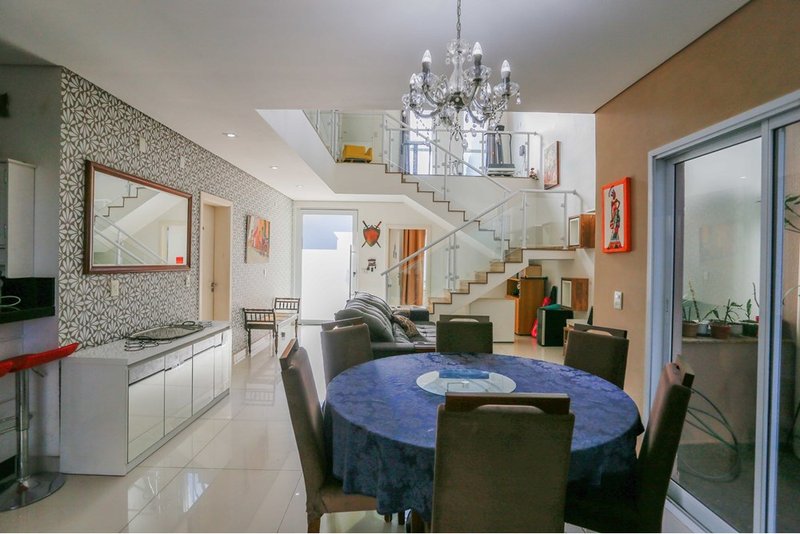 Casa à venda - 236m - R$ 1.200.000 - 3 Suites - Condomínio Portal da Primavera Sorocaba/SP Rua Vidal de Araújo Sorocaba - 