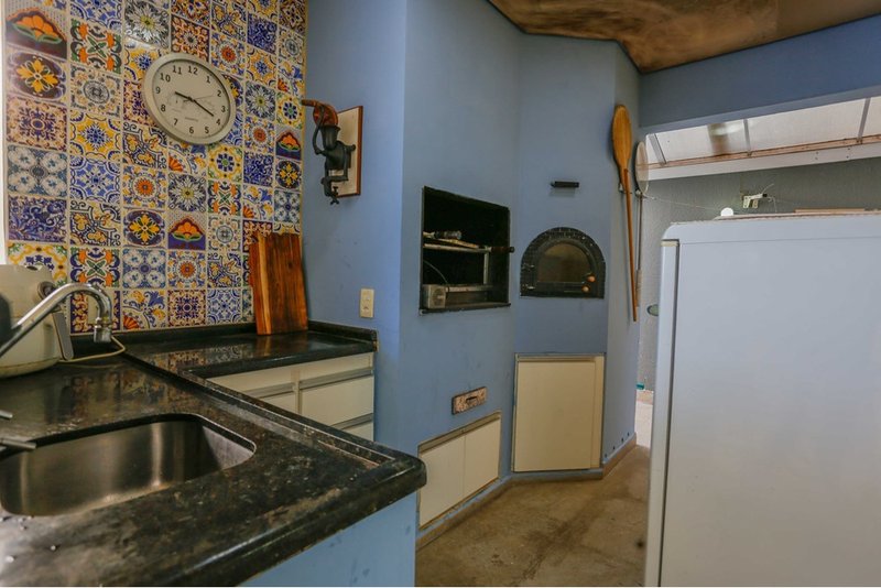 Casa à venda - 236m - R$ 1.200.000 - 3 Suites - Condomínio Portal da Primavera Sorocaba/SP Rua Vidal de Araújo Sorocaba - 