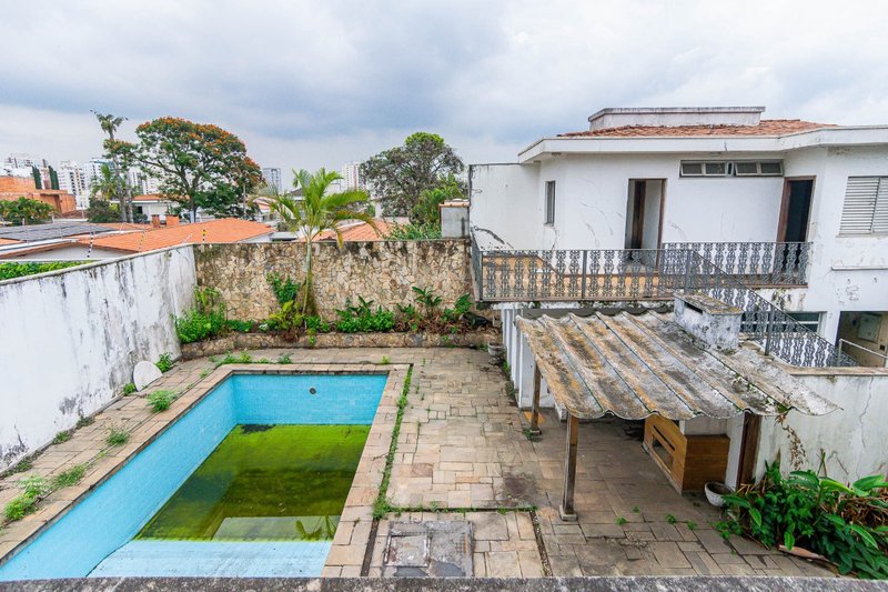 Sobrado 628m² no Alto da Lapa 2 suítes 8 vagas Rua Curuzu São Paulo - 
