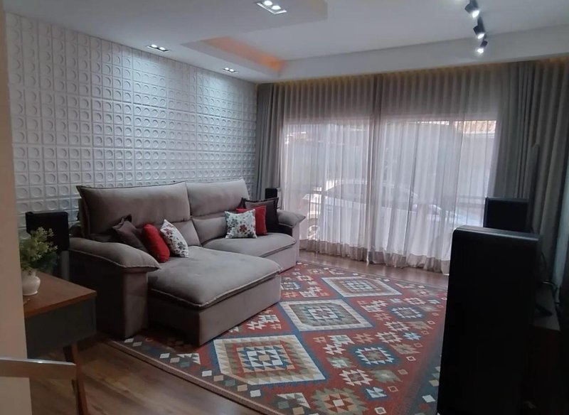 Casa à venda no Parque Rural Fazenda Santa Cândida – Campinas Rua Mirta Coluccini Porto Campinas - 