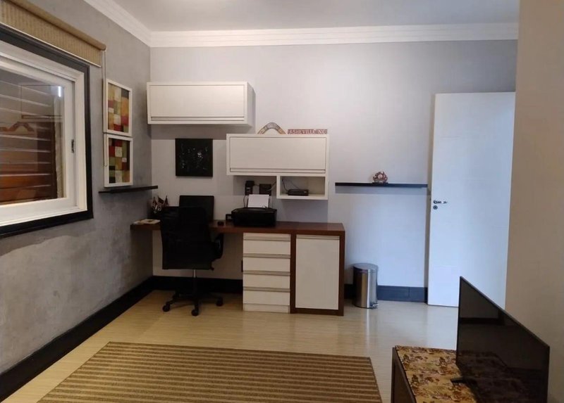 Casa à venda no Parque Rural Fazenda Santa Cândida – Campinas Rua Mirta Coluccini Porto Campinas - 