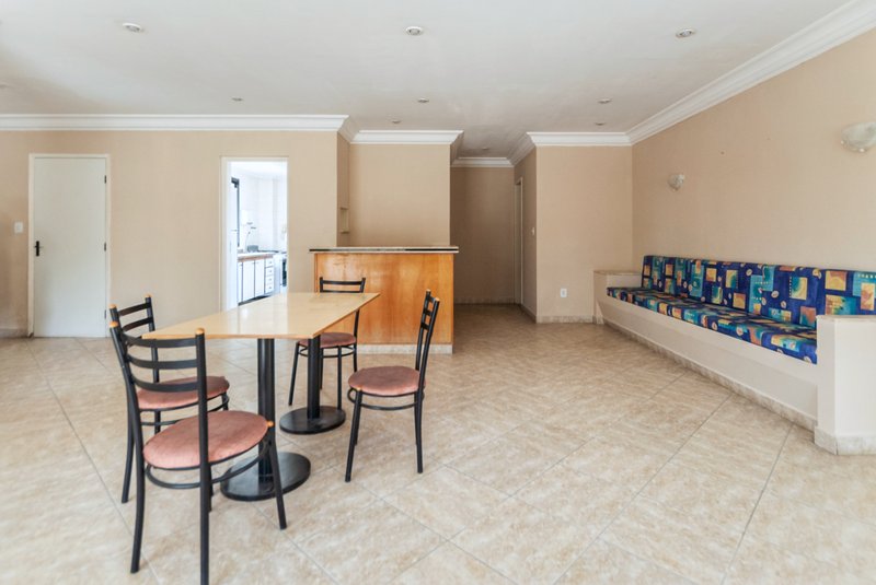 Apartamento 115m² na Vila Dom Pedro I 3 dorm 1 suíte 2 vagas Rua Gama Lobo São Paulo - 