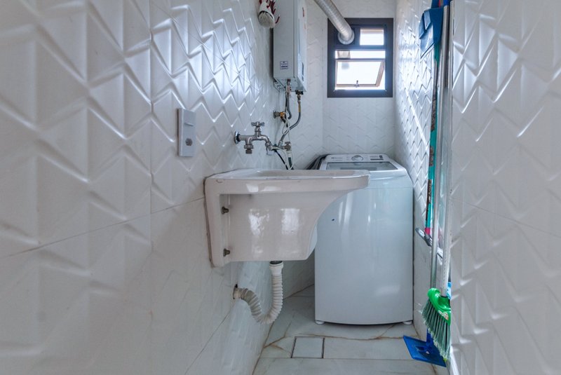 Apartamento 115m² na Vila Dom Pedro I 3 dorm 1 suíte 2 vagas Rua Gama Lobo São Paulo - 