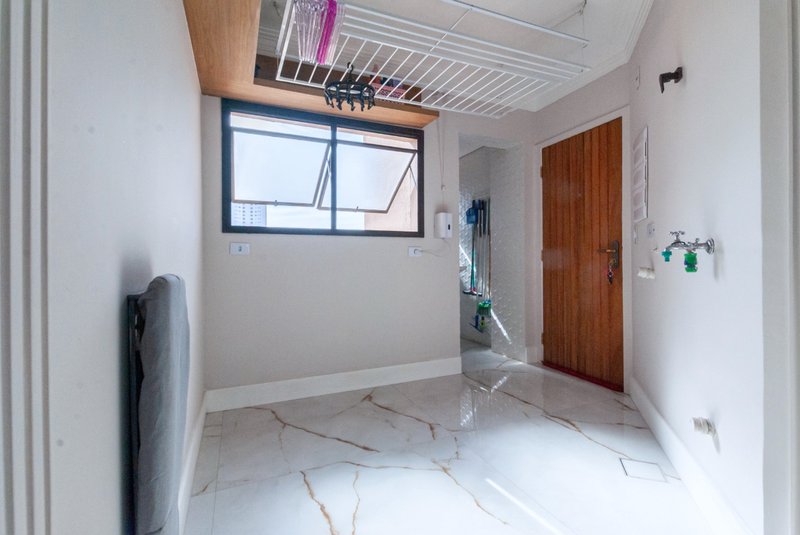 Apartamento 115m² na Vila Dom Pedro I 3 dorm 1 suíte 2 vagas Rua Gama Lobo São Paulo - 