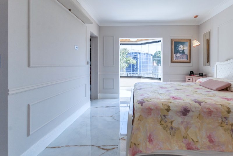 Apartamento 115m² na Vila Dom Pedro I 3 dorm 1 suíte 2 vagas Rua Gama Lobo São Paulo - 