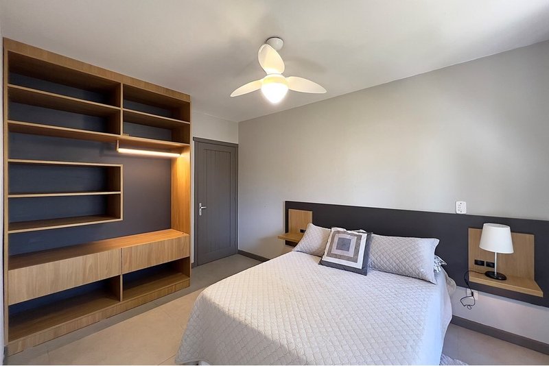 Casa com 4 quartos, TODOS suítes, em Condomínio exclusivo, na Praia de Atlantida, Xangrila Av Central Xangri-lá - 