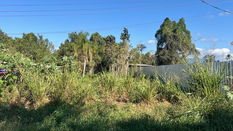 TERRENO À VENDA – GOLFINHO - Caraguatatuba - 