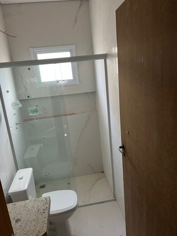 🏡 Oportunidade Imperdível em reforma!! – Casa à Venda no Golfinho - Caraguatatuba - 