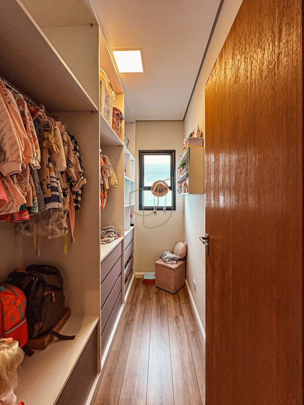 Casa com 3 Dormitórios no Reserva Rudá Avenida Robson Custódio Machado São José dos Campos - 