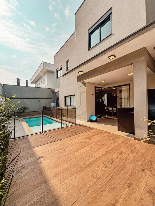 Casa com 3 Dormitórios no Reserva Rudá Avenida Robson Custódio Machado São José dos Campos - 