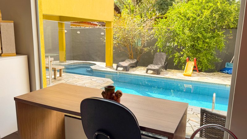 Casa Exclusiva com Natureza e Lazer na Praia de Barra do Una  São Sebastião - 