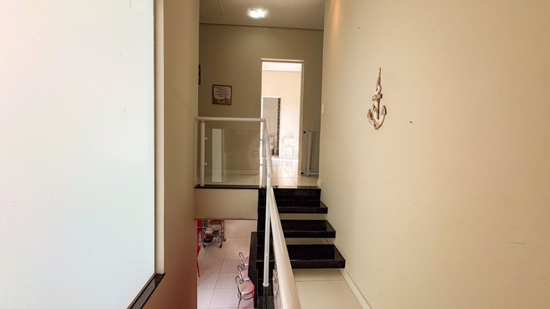 Casa Exclusiva com Natureza e Lazer na Praia de Barra do Una  São Sebastião - 