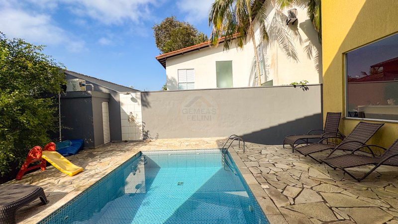 Casa Exclusiva com Natureza e Lazer na Praia de Barra do Una  São Sebastião - 