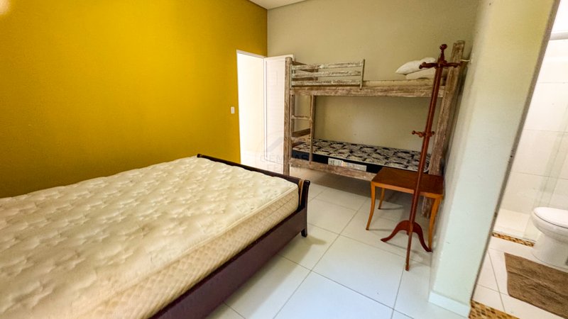 Casa Exclusiva com Natureza e Lazer na Praia de Barra do Una  São Sebastião - 