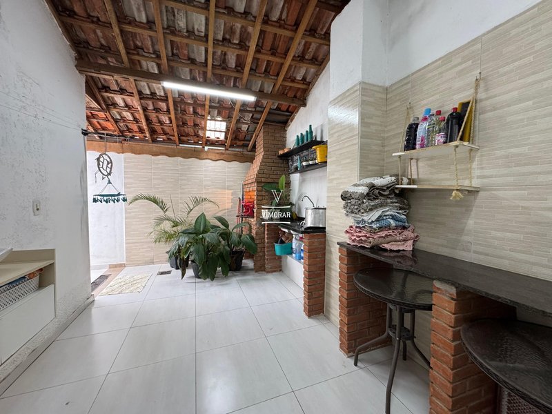 Casa em condomínio 2 dormitórios sendo 1 suíte + 2 vagas de garagem - Guarulhos - 