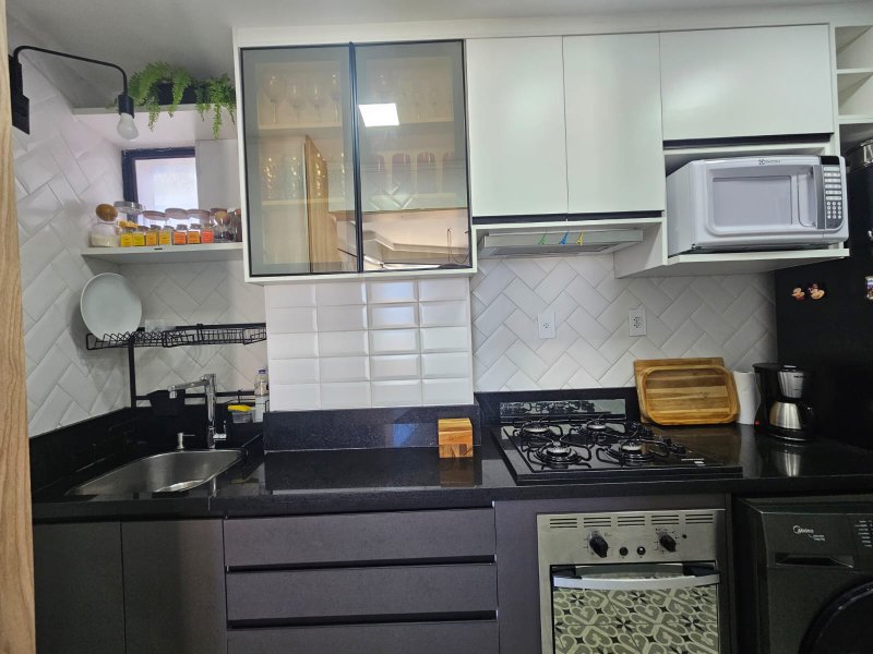 APARTAMENTO QUARTO SALA VARANDA VISTA MAR GARAGEM À VENDA NA BARRA! Avenida Princesa Isabel Salvador - 