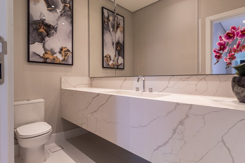 VENDO LINDA MANSÃO EXCLUSIVA - LUXURY HOME SAFIRA - ME LIGA! Alameda Xian Santana de Parnaíba - 