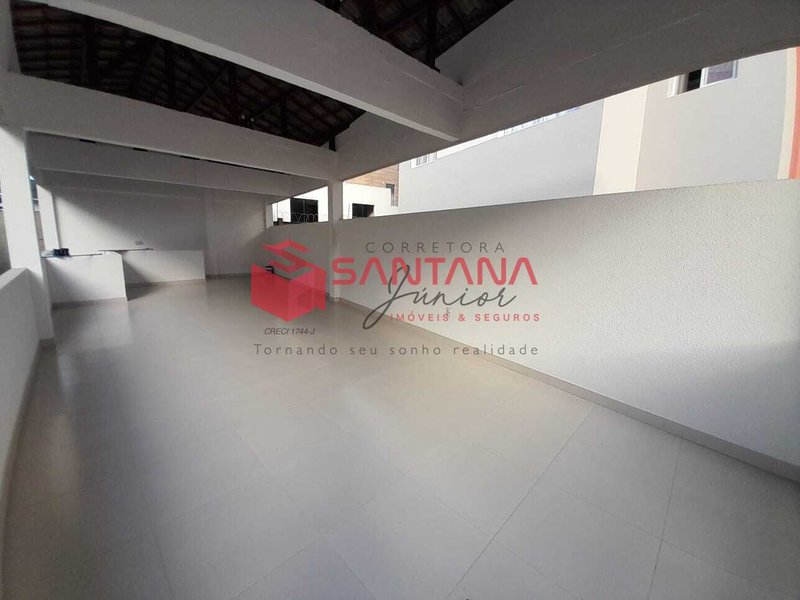 Apartamento 2/4 com planejados e ótima localização em Buraquinho Rua Aurelino Fróes Moreira Lauro de Freitas - 